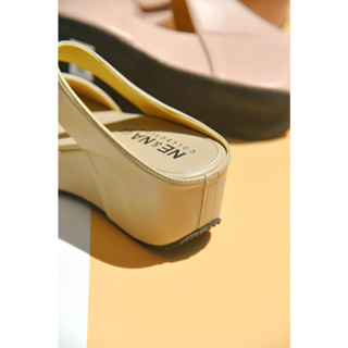 ภาพขนาดย่อของภาพหน้าปกสินค้ารองเท้าเเฟชั่นผู้หญิงเเบบเเตะสวมส้นตัน No. 381 NE&NA Collection Shoes จากร้าน nena_official_store บน Shopee ภาพที่ 7