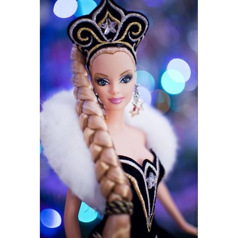 กล่องสวย-รุ่นสะสม-barbie-holiday-2006-doll-by-bob-mackie-ขายตุ๊กตาบาร์บี้งานกล่อง-สินค้าใหม่พร้อมส่ง