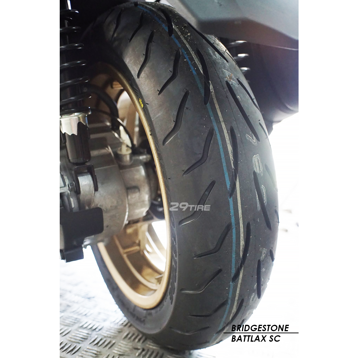 บริดจสโตน-bridgestone-รุ่น-battlax-sc-ยาง-xmax300-new-forza-grand-filano-vespa-msx-120-70-15-140-70-14-110-70-12