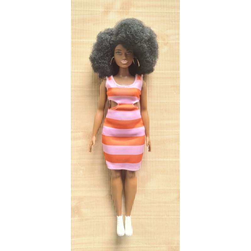 barbie-fashionistas-curve-doll-ขายคุ๊กตาบาร์บี้อวบ-สภาพดี-สินค้าพร้อมส่ง
