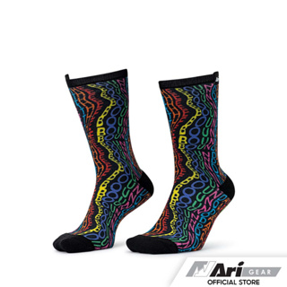 ARI PRIDE 2023 SOCKS - MULTICOLOR/BLACK/WHITE ถุงเท้า อาริ ไพรด์ สีดำ