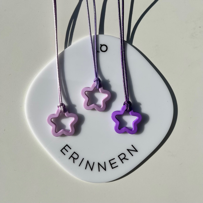 erinnern-l-y2k-star-necklace