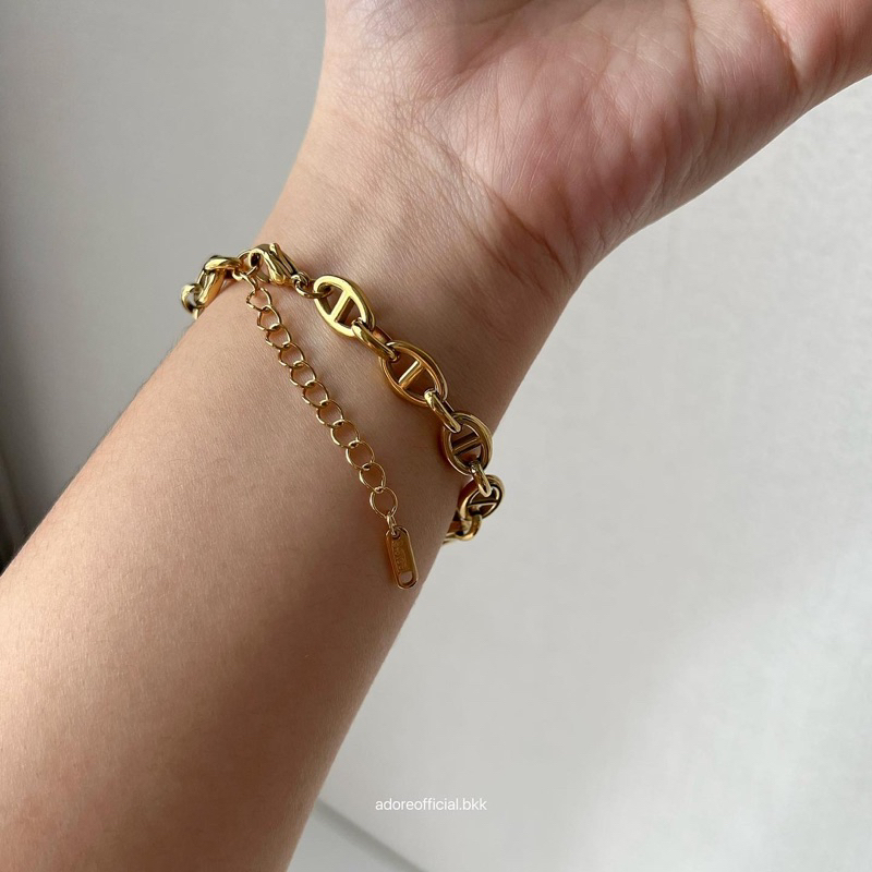 adoreofficial-bkk-oval-gold-bracelet