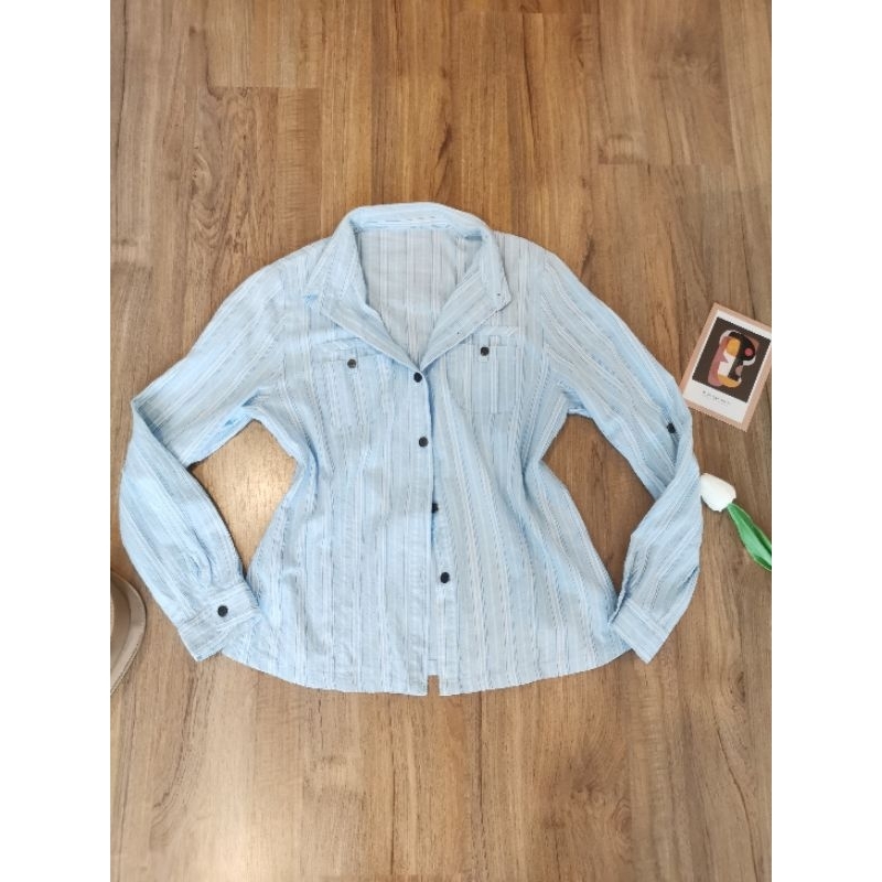 เสื้อเชิ้ตแขนยาวสีฟ้า-size-s-m-ผ้านิ่มใส่สบาย