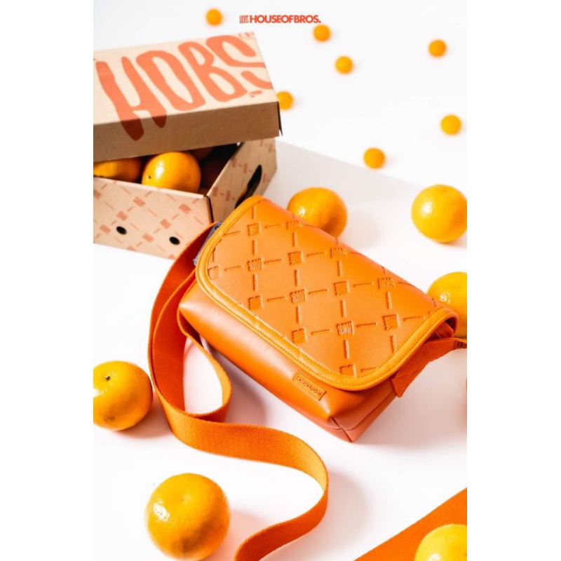 กระเป๋าสะพายข้างhobs-pure-orange-tiny-limited-edition-โปรแถมกล่องแบรนด์อย่างดี