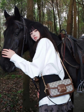 Gucci /Horsebit 1955 series กระเป๋าสะพายไหล่/กระเป๋าผู้หญิง/กระเป๋าร่อซู้ล/กระเป๋าสะพายไหล่/กระเป๋ารักแร้