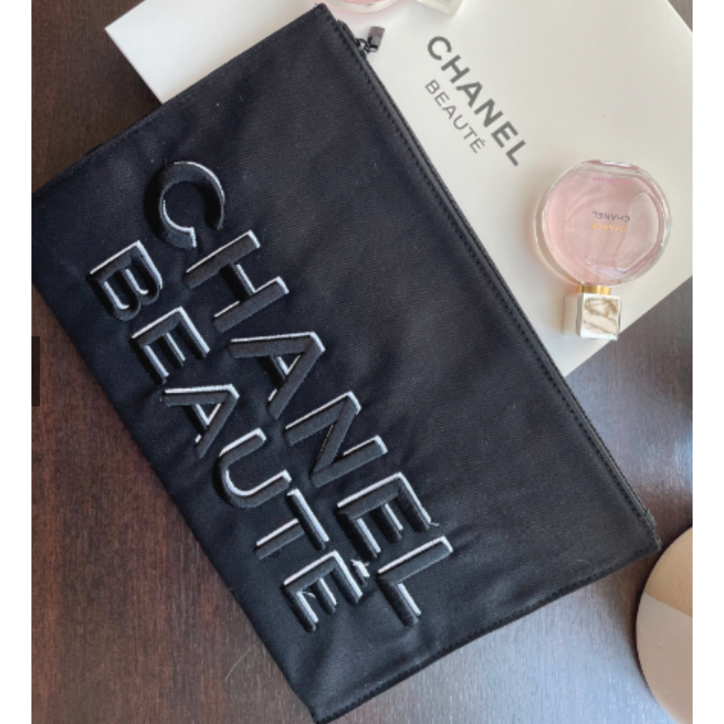 กระเป๋าชาแนล-chanel-beaute-makeup-bag-pouch-กระเป๋าเครื่องสำอางค์ชาแนล