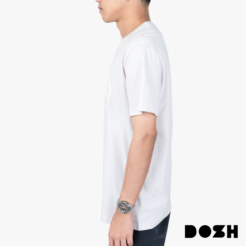 dosh-unisex-t-shirts-batman-เสื้อยืดคอกลม-แขนสั้น-ผู้ชาย-ผู้หญิง-dbmt5299-gy