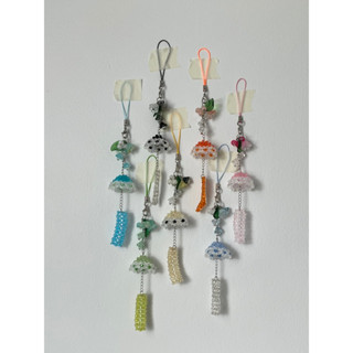 (ondk) Keychain - Japanese Wind Chime / พวงกุญแจลูกปัดแฮนด์เมดทรงโมบายลมญี่ปุ่น