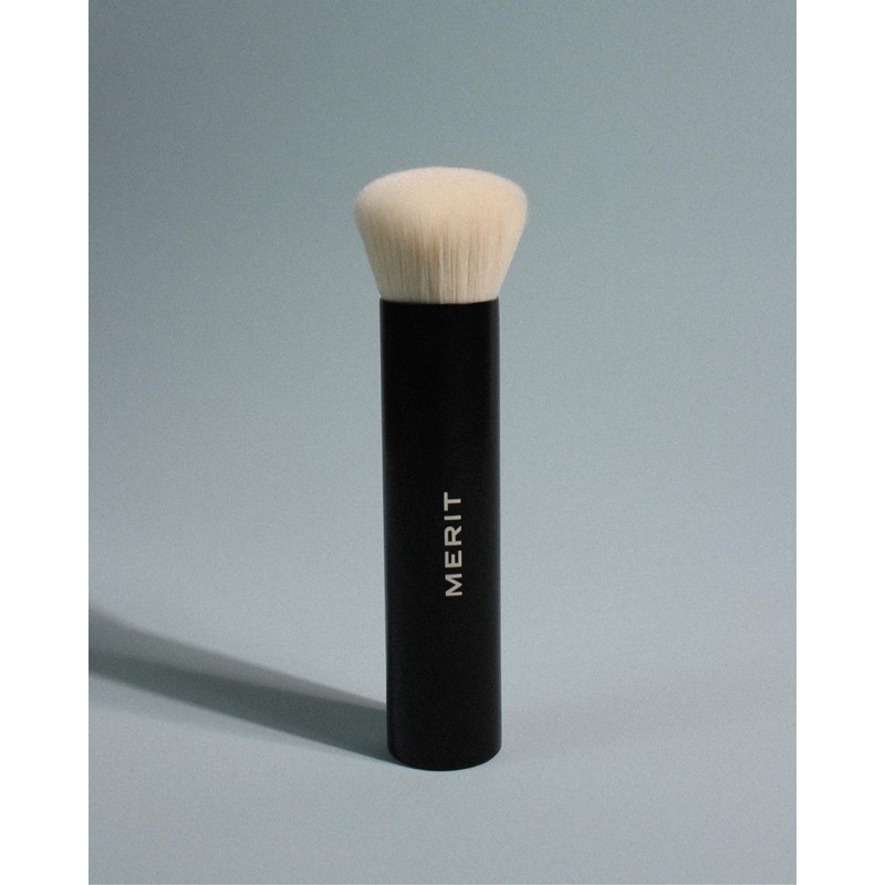 baewithglossy-merit-brush-no-1