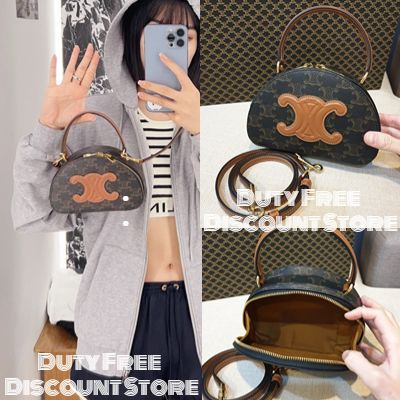 celine-กระเป๋า-half-moon-case-ทำจากผ้าแคนวาสทรียงฟ์และหนังลูกวัว