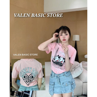 VALEN BASIC STORE 🩷🖤เสื้อยืดสีชมพูสกรีนหน้าหลังกระต่ายดำ in Paris