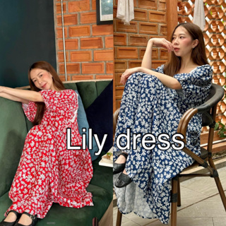 หวานละมุน...กลมกล่อมต้องยกให้ชุดนี้ ♥️ ☁️  Lily  dress  | 550 baht ดีเทลคอเหลี่ยมลุคราชนิกูลราชนิใจ แขนพองนิดๆ