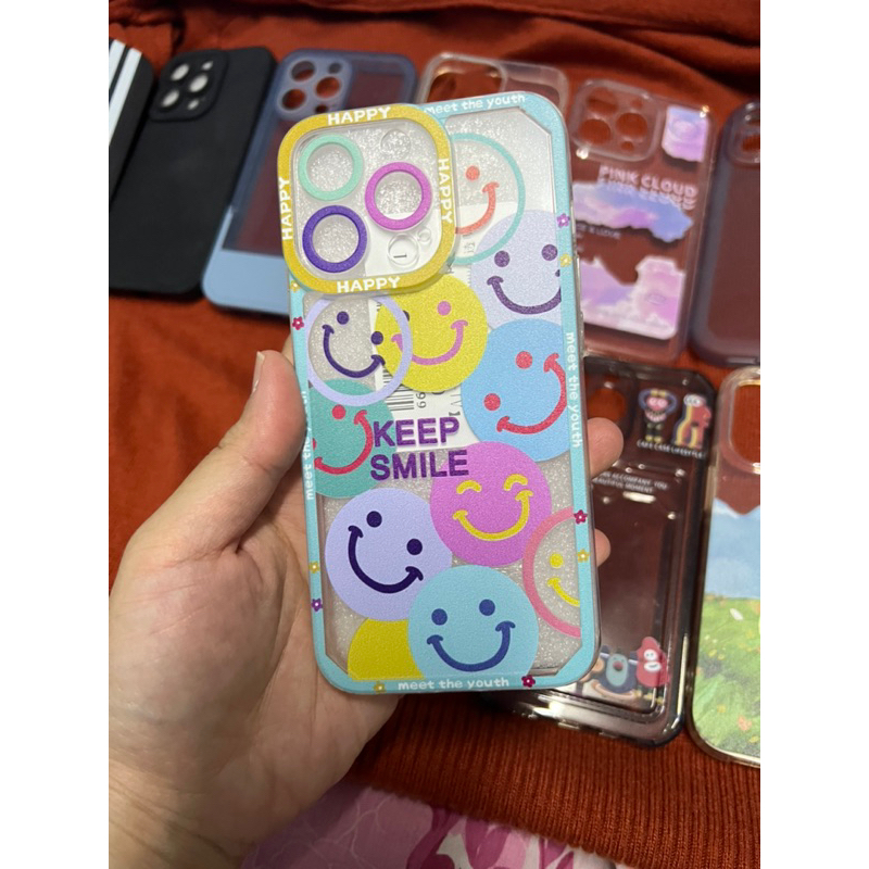 เคสไอโฟน-13pro-มีทั้งมือหนึ่งและมือสอง