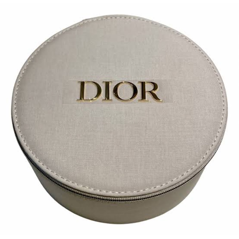 dior-vanity-bag-กระเป๋าจากแบรนด์-dior-พร้อมกล่อง-ของแท้จากเคาเตอร์ไทย