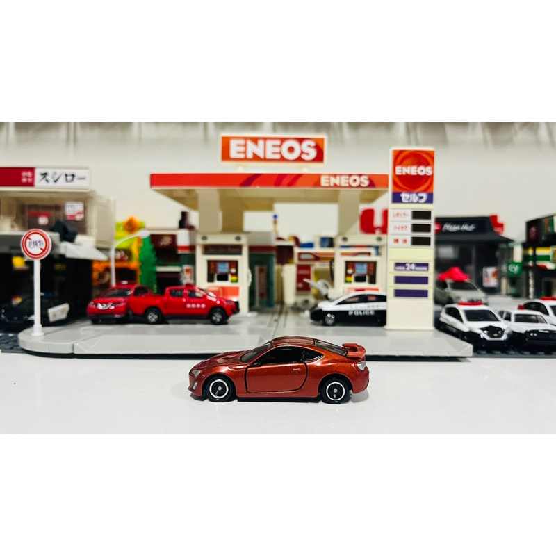 model-tomica-vehicle-toyota-86-orange-scale-1-60-no-46-ปีกหลังสีเดียวกับตัวรถ