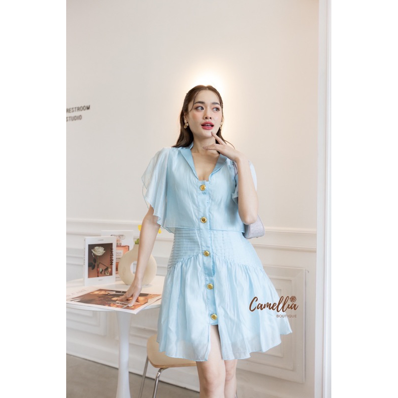 camelliaboutique-cm276-mini-dressคอวีสีฟ้า-แต่งระบายๆ-ที่แขน-กระดุมทองสวยอลังการ-ช่วงเอวจับจีบสวย