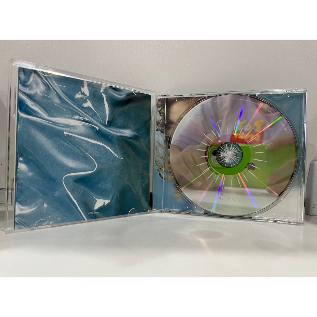 1-cd-music-ซีดีเพลงสากล-madonna-ray-of-light-b9c40