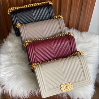 กระเป๋าสะพาย CC Boy Chevron Caviar 10"