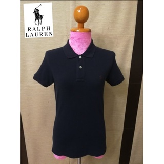 Ralph Lauren​ Brand_2nd hand เสื้อโปโลแขนสั้นสีกรมท่า กระดุมปั๊แบรนด์​ วัสดุผ้าฝ้าย​💯​%/ Size M/ แท้มือสองกระสอบนำเข้า​