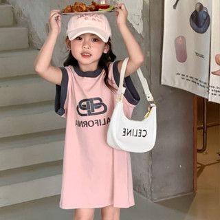 เสื้อยืดฤดูร้อนสำหรับสาว ๆ เสื้อกั๊กยาว กระโปรงสีเทาสีชมพูฤดูร้อน SJ4560