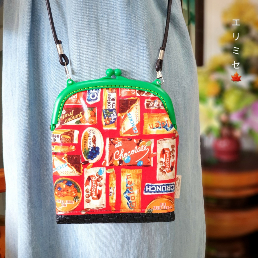 handmade-gamaguchi-6-กระเป๋าสะพายกันน้ำ-waterproof-collection