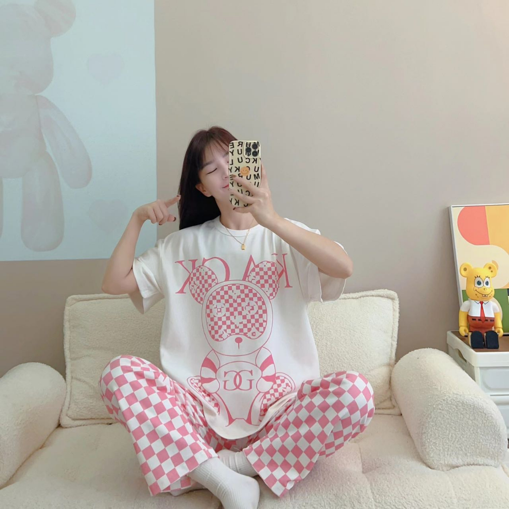 e1-พร้อมส่งที่ไทย-ชุดนอนผู้หญิง-ผ้านิ่ม-ลายกระตูน-เสื้อเเขนสั้น-ขายาว