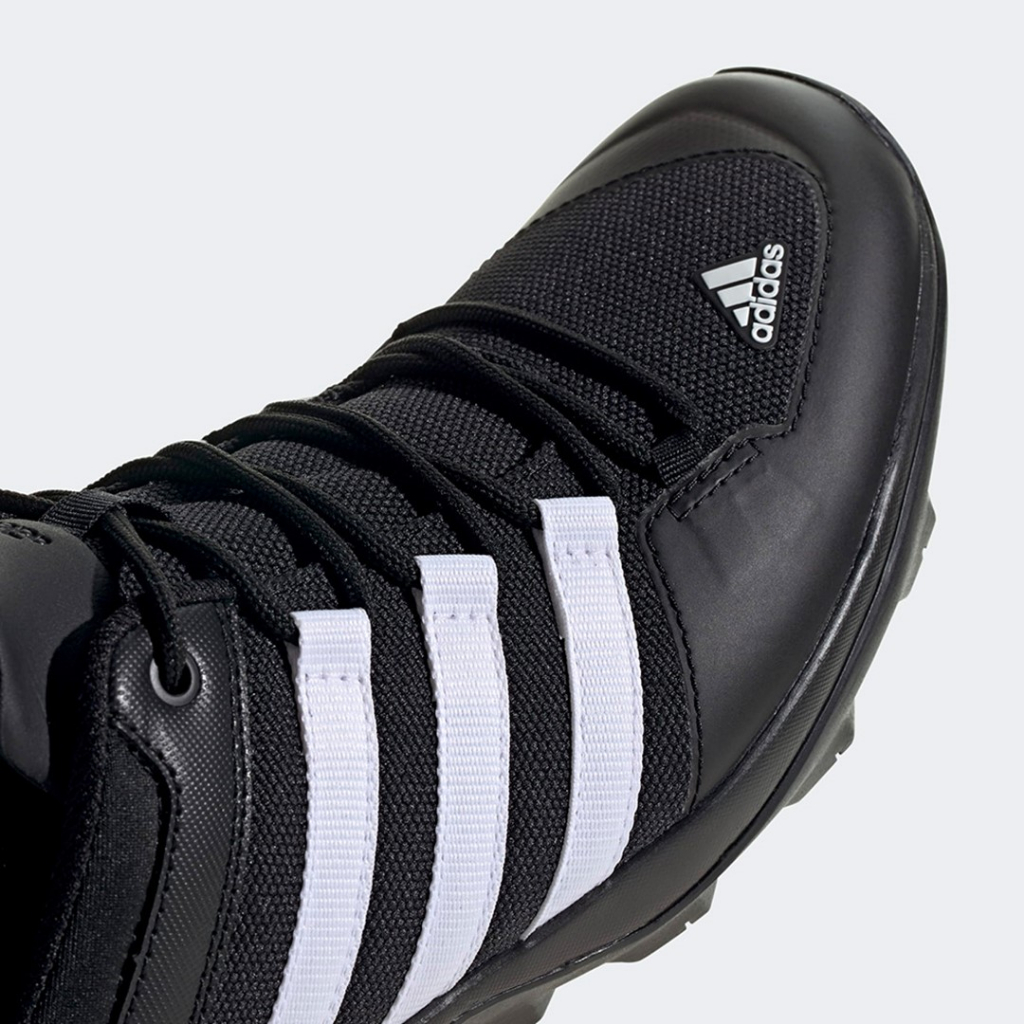 adidas-daroga-plus-canvas-fx9523-รองเท้า