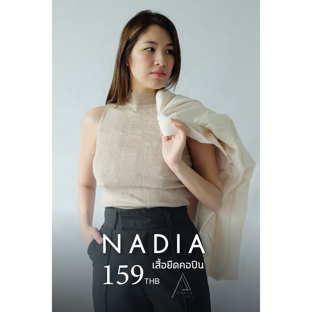 nadia-เสื้อยืดคอปีน-แขนกุด