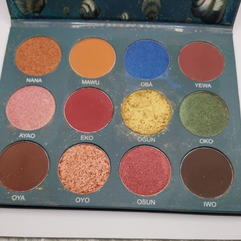 opv-yemoja-eyeshadow-palette