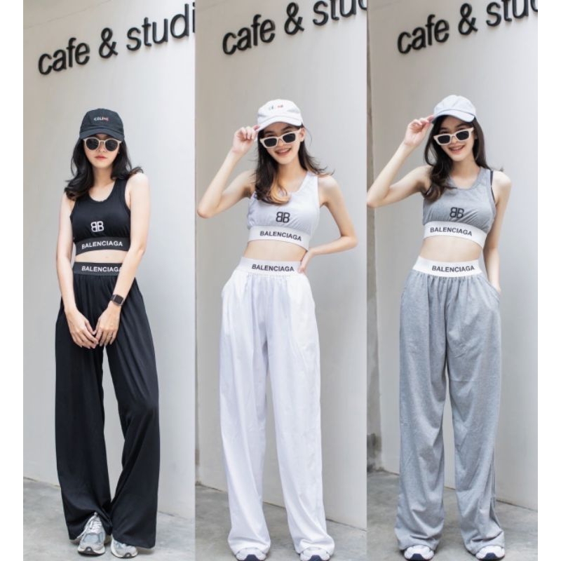 set-เสื้อกล้ามครอปทรงสปอร์ต-เข้าชุดกับกางเกงขายาวทรงปล่อย-แต่งขอบยาง-สกรีน-balenciaga