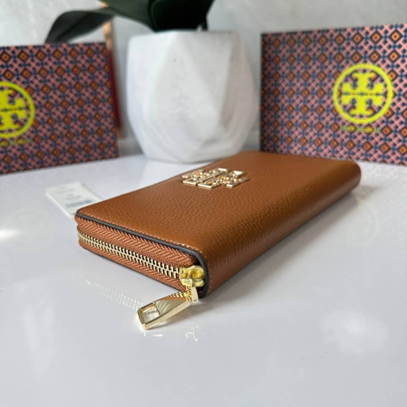 tory-burch-britten-zip-continental-wallet