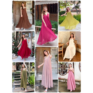 FK : Maxi dress สายเดี่ยว คอวี อัดพลีท พริ้วๆ เล่นลม ต้องมีน้าา🧚🏻‍♀️🧚🏻‍♀️🧚🏻‍♀️