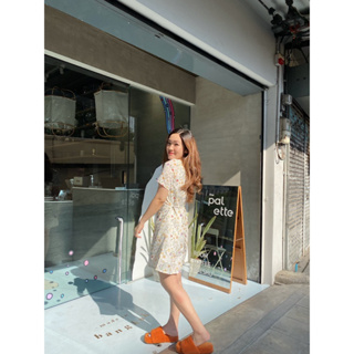 ภาพขนาดย่อของภาพหน้าปกสินค้า93FAVORS "Croffle dress" เดรสสั้น คอเหลี่ยม จากร้าน 93favorsofficial บน Shopee ภาพที่ 5