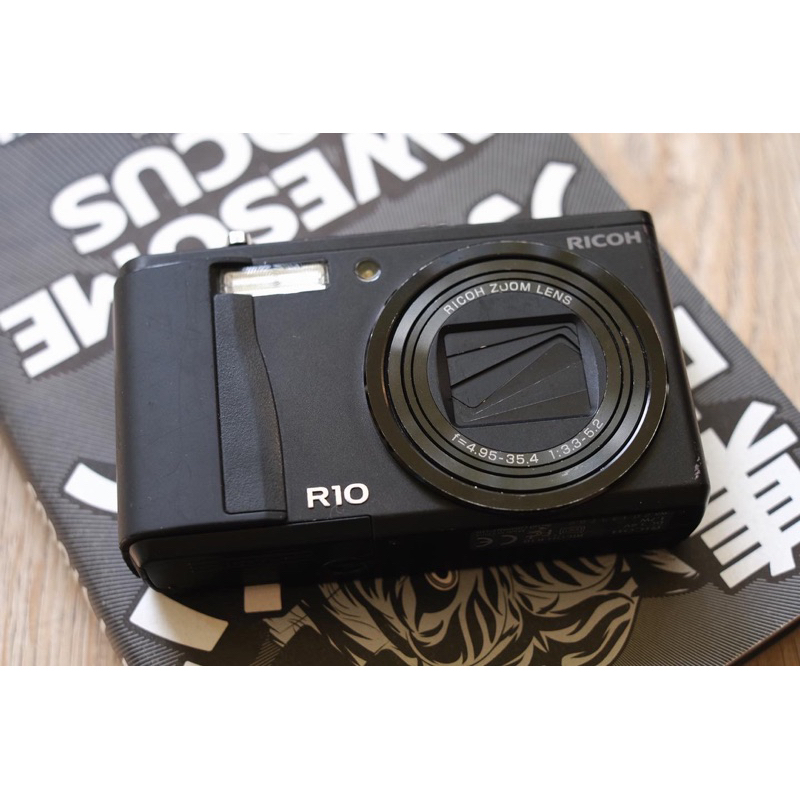 กล้องดิจิตอล Ricoh R10 สภาพสวย หายาก | Shopee Thailand