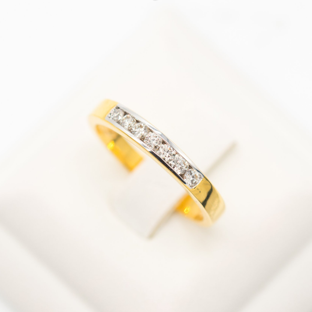 แหวนแถว-สั่งแบบสอด-แหวนเพชร-แหวนทองเพชรแท้-ทองแท้-37-5-9k-me539