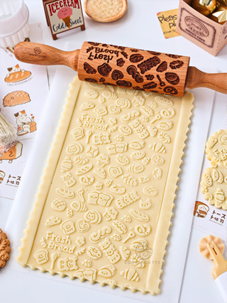 ไม้กลิ้งลายคุกกี้ Cookie Rolling Pin (ไม้ Beechwood แท้)