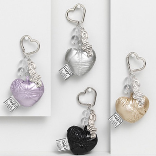 Carlyn Heart Keychain - Pre พวงกุญแจรุ่นใหม่ล่าสุด