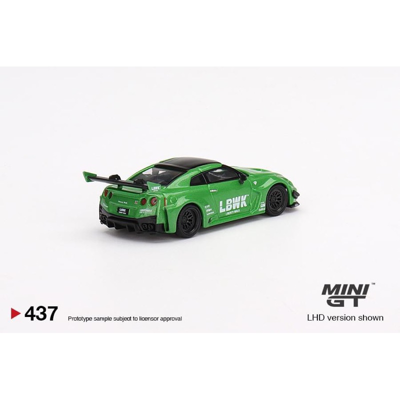 nissan-35gt-rr-apple-green-437-lb-silhouette-works-gt-scale-1-64-ยี่ห้อ-minigt