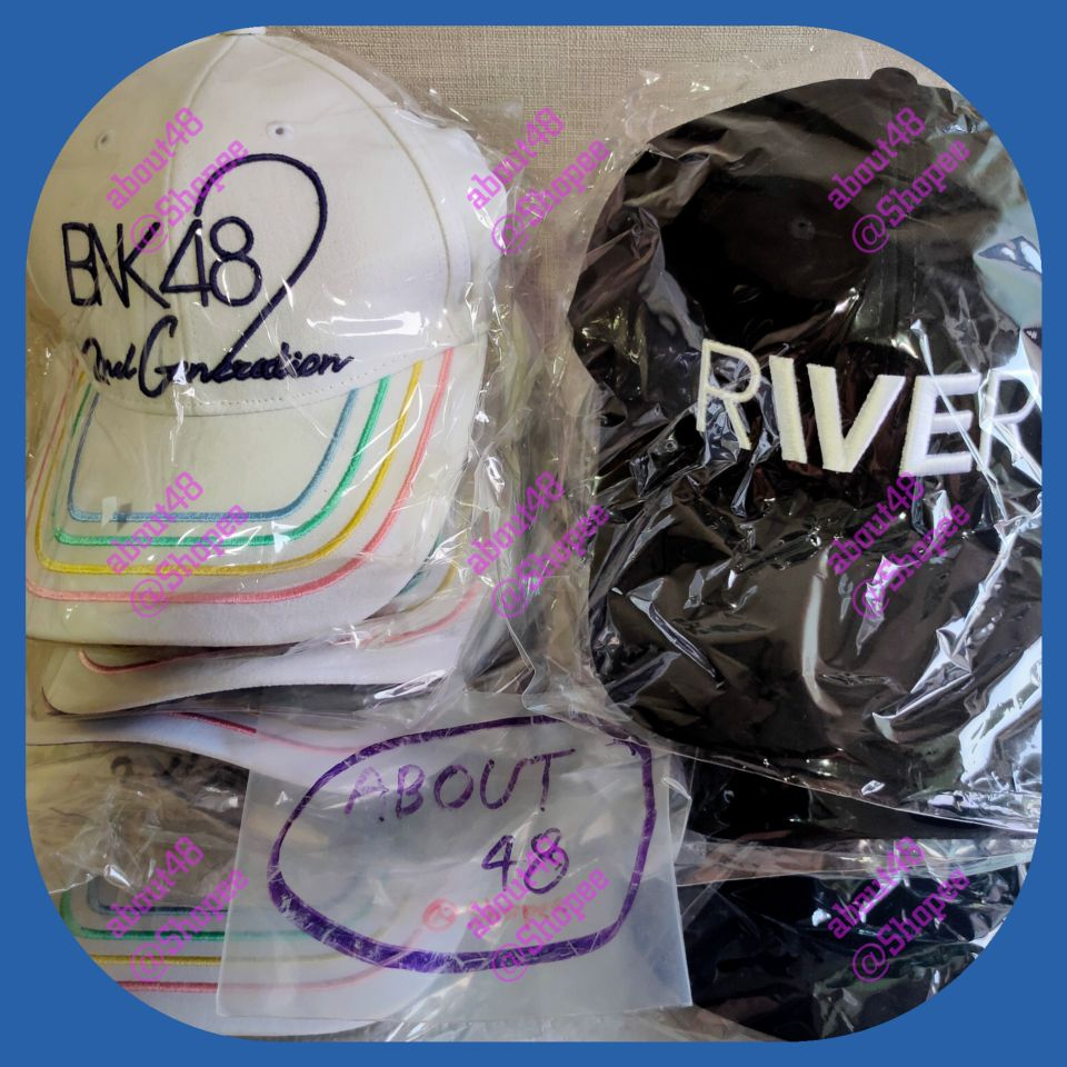 ลดราคา-หมวก-ริเวอร์-สีดำ-หมวกแก็ป-รุ่นสอง-สีขาว-ฺbnk48-river-2nd-generation-bnk-cap-lucky-bag-2023-เก็บเงินปลายทาง