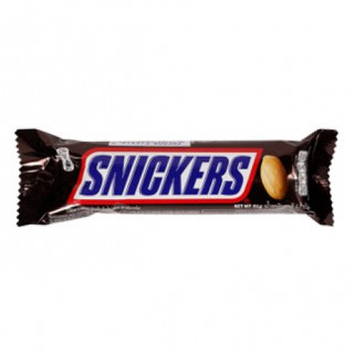 Snickers ช็อกโกแลตสนิกเกอร์ส ถั่วลิสงคาราเมล และนูกัตเคลือบช็อกโกแลตนม 51 กรัม