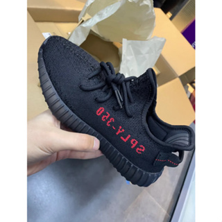 Adidas originals Yeezy Boost 350 V2 Black and Red  " Bred " ของแท้ 100%