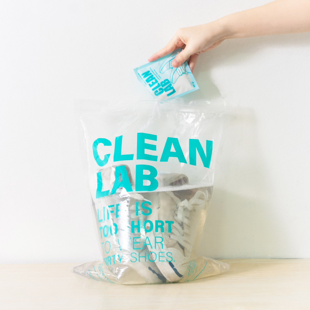 ผงซักรองเท้า-ยี่ห้อ-cleanlab-ซักง่าย-1-ซองต่อรองเท้า-1-คู่-เพียงแค่เขย่า