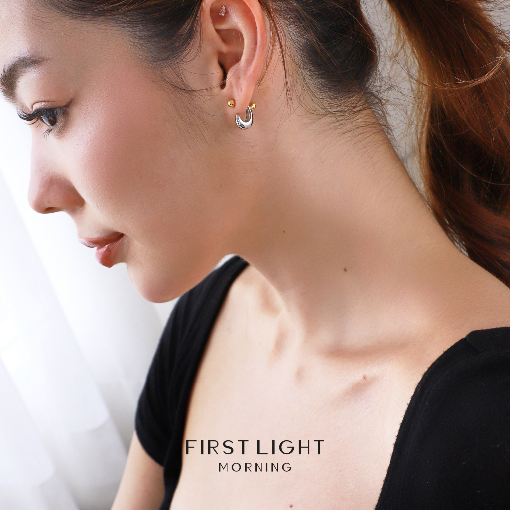 first-light-morning-nya-earrings-ต่างหู-ต่างหูแป้น-ต่างหูทูโทน-ต่างหูแฟชั่น