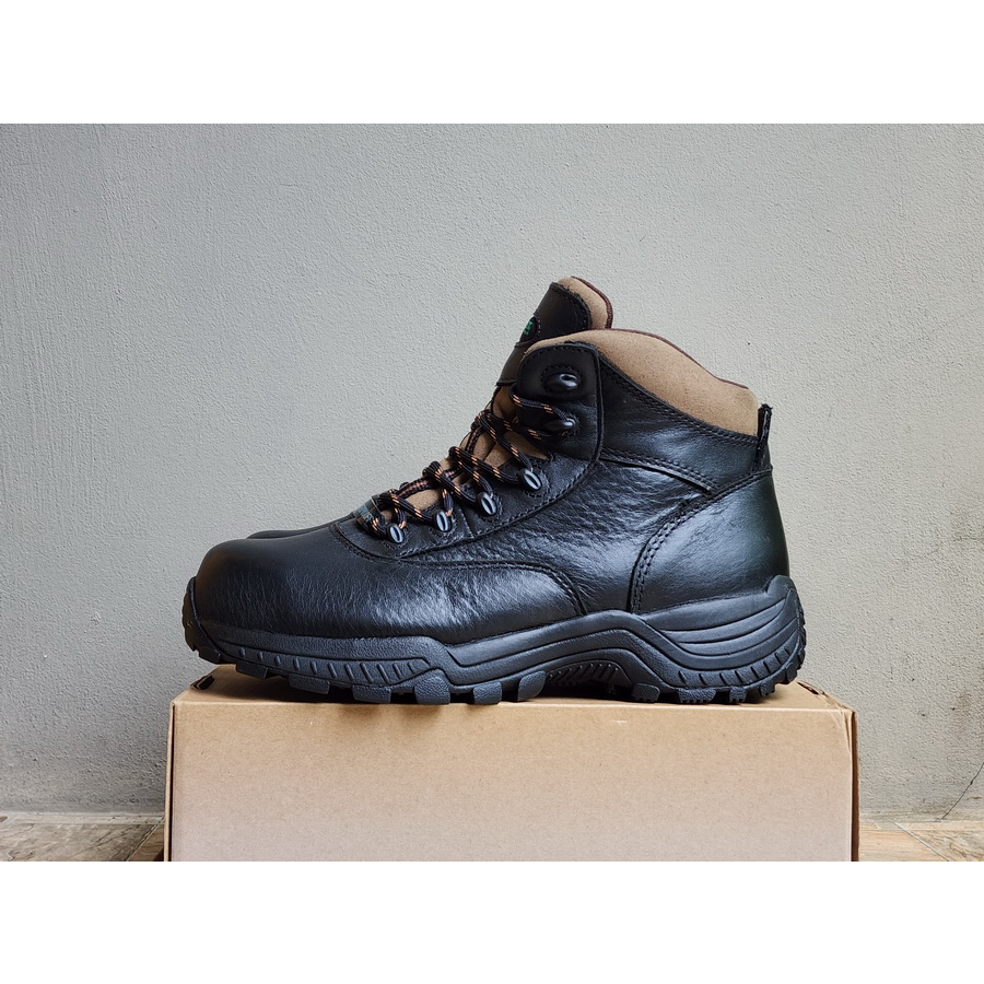 HYTEST FOOTRESTS STOUT WATERPROOF COMPOSITE TOE SAFETY BOOTS (รองเท้า