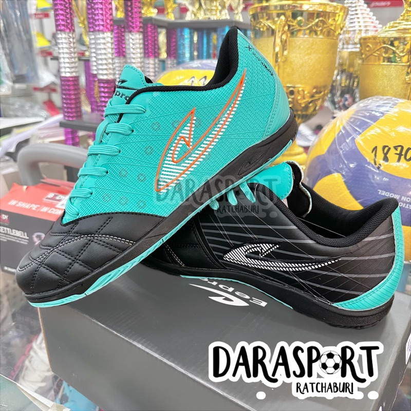 พร้อมส่ง-เบอร์-39-45-รองเท้าฟุตซอลอีโปร-futsal-eepro-ef1828-สนาม-indoor-พื้นปาเก้-พื้นคอนกรีต-พื้นยาง