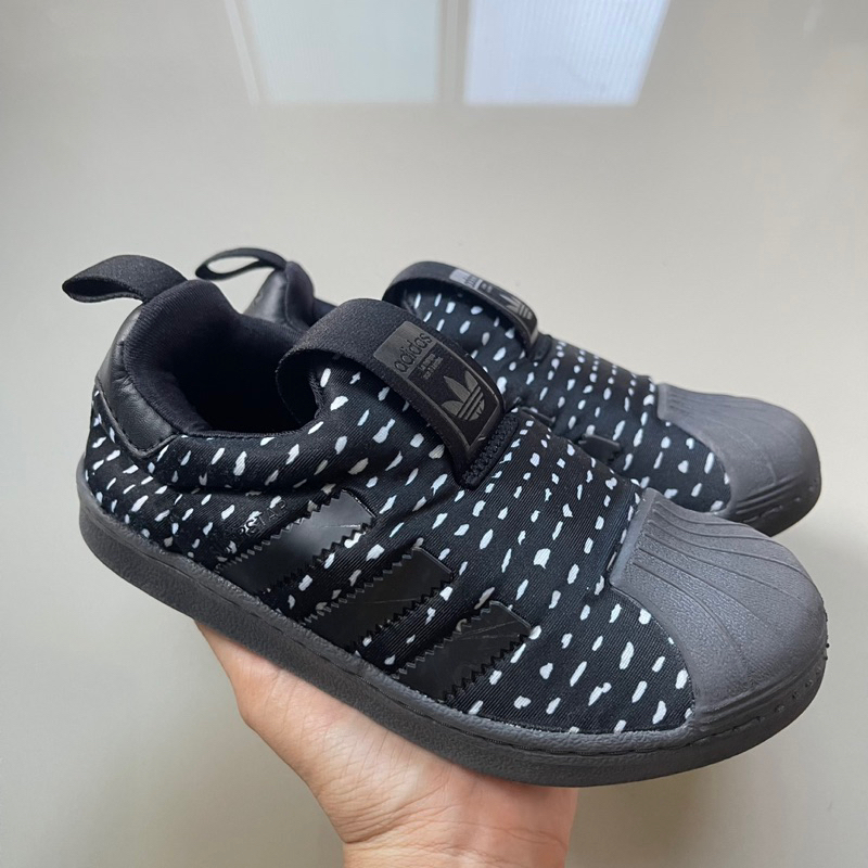 adidas-รองเท้าเด็กมือสองของแท้-พร้อมส่ง-sz-18cm