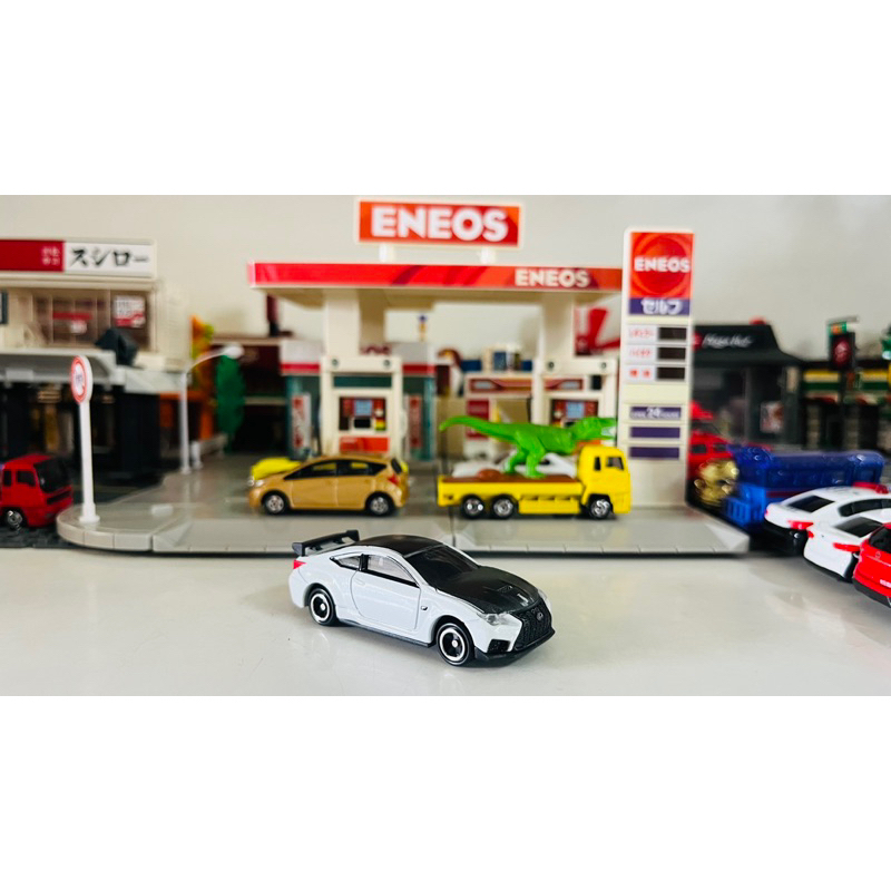 set-box-model-tomica-vehicle-lexus-rc-performance-white-no-84-acrylic-collectin-box