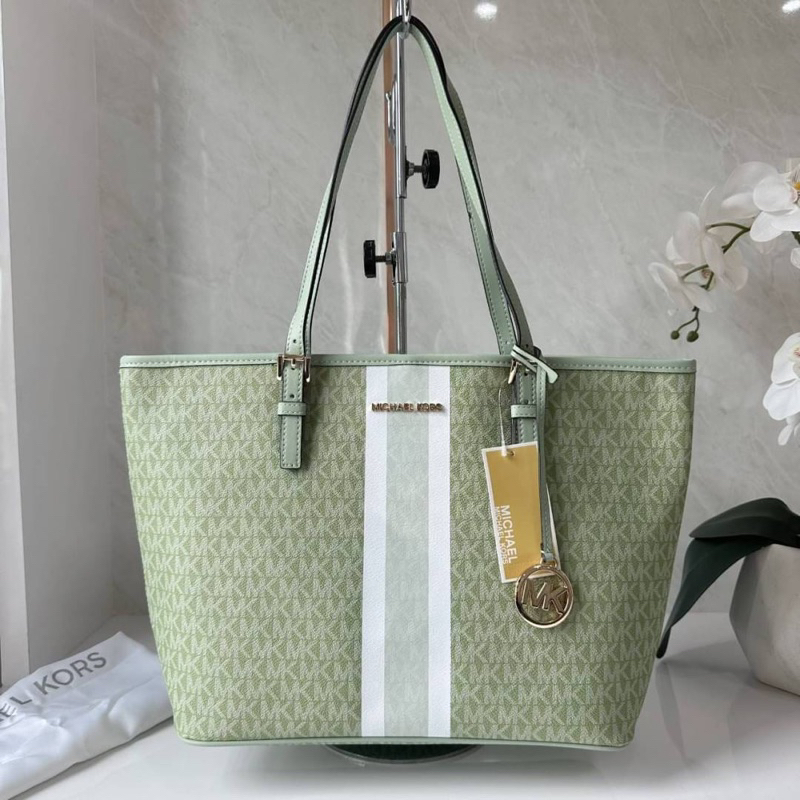 michael-kors-womens-jet-set-travel-md-carryall-tote