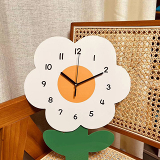 URATTNA นาฬิกาแขวนผนังรูปดอกไม้สำหรับเด็กการ์ตูนน่ารักสวยงามนาฬิกาแขวนเงียบสำหรับห้องนั่งเล่นสำนักงาน